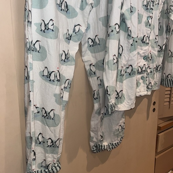 Munki Munki altered set of size medium penguin pajamas/ see all pics - Picture 3 of 8